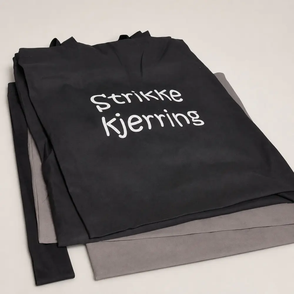 Tekstiler med Strikke Kjerring-trykk